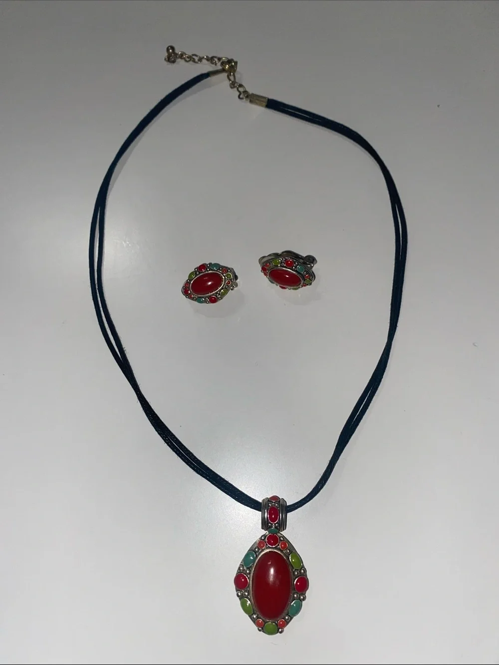 Red Stone Pendant Necklace and Earrings Set - Women Jewelry
